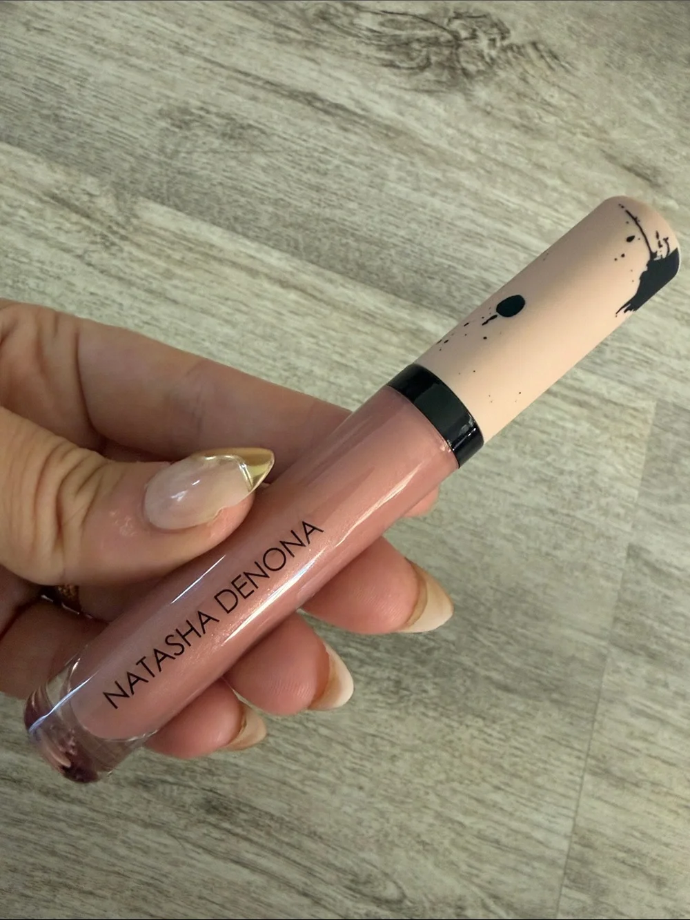 Natasha Denona Pink Nude Liquid Lipstick - Soft Rose Beige - Picture 1 of 3